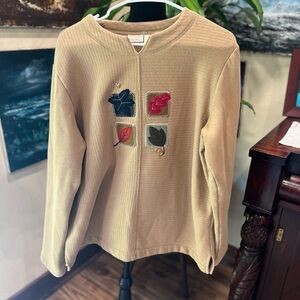 Bobbie Brooks sweater size XL in GUC